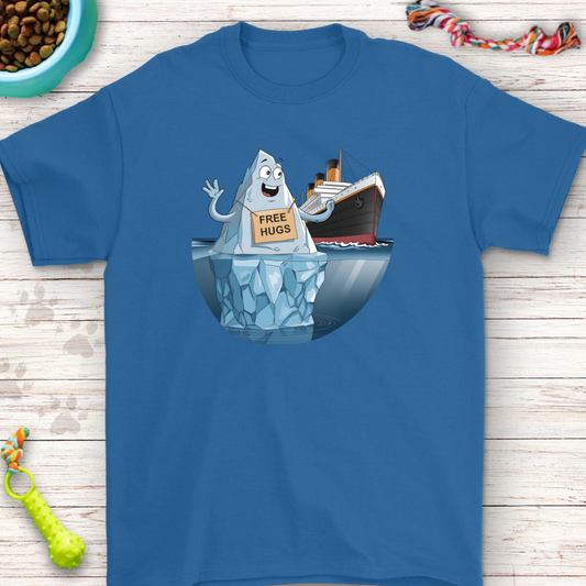 Funny Titanic Iceberg T-Shirt – "Free Hugs" Design – Perfect Gift